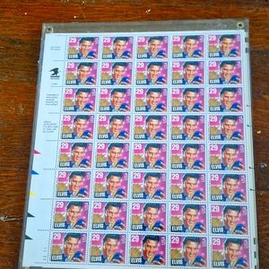 Elvis (40) stamps, Elvis plate and plaque.